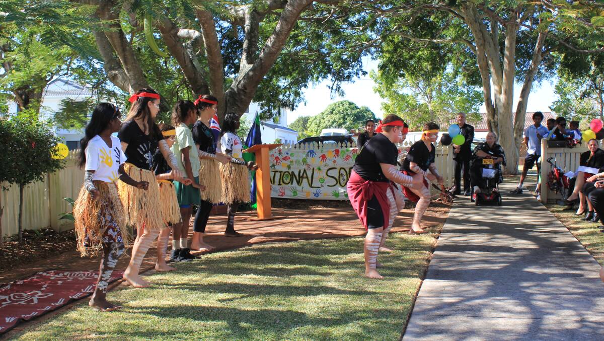 Alexandra State High School Aboriginal dancers performed and Aunty Edna Billy sang a Torres Strait Islander song which was followed by didgeridoo playing by Matthew Chilly.
