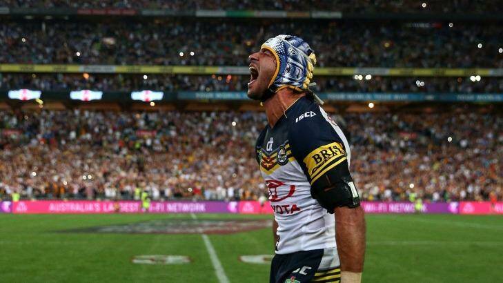 Roar emotion: Johnathan Thurston yells in frustration after missing the conversion kick from the sideline after the siren in regulation time. Photo: Cameron Spencer