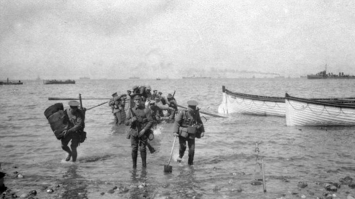 Deadly shore: Australian troops wade ashore at Anzac Cove. Photo: Australian War Memorial