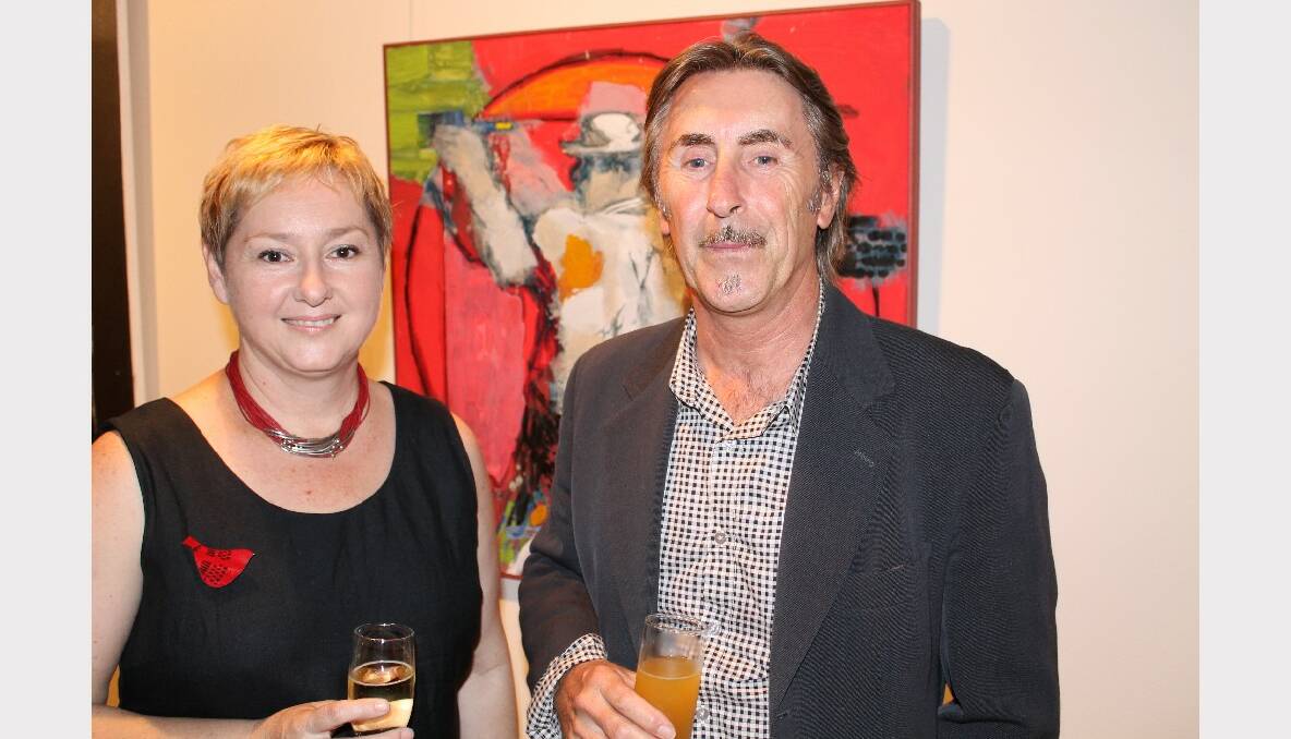 Convenor of the Redlands Art Awards Robyn Foster and judge David Burnett at the official opening of the Redland Art Awards.