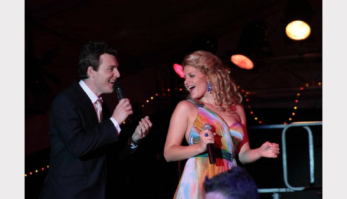 Craig Martin and Mirusia at the Redlands Christmas Starlight concert. Photos by Chris McCormack