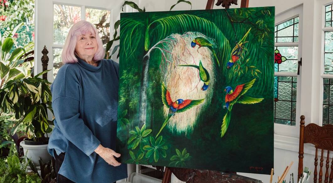Painter Marie Kennedy Cole features in the Winter 2022 Straddie Arts Trail.