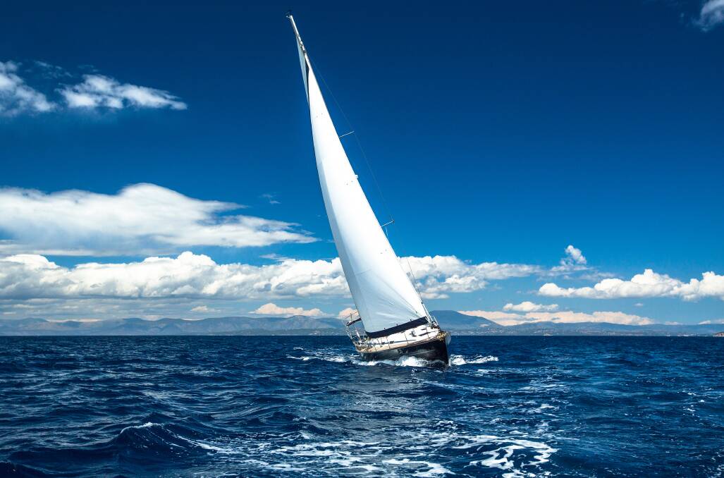 Spectacular sailing: RQYS hosts functions,weddings, parties, conferences and events.Telephone (07) 3396 8666.

