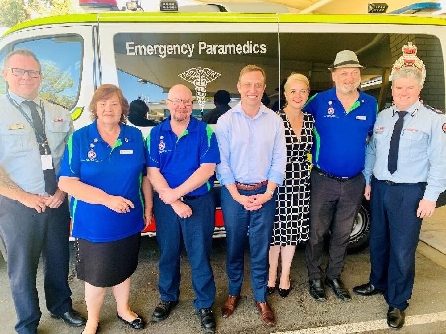 FRONTLINE: Redlands MP Kim Richards and Health Minister Steven Miles with Macleay Island Local Ambulance Committee in late 2019, when additional paramedic resources were announced for the island.