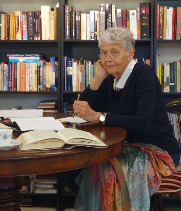 WOMEN OF THEIR WORD: Penny Everingham playing Dame Mary Gilmore in Women of their Word.
