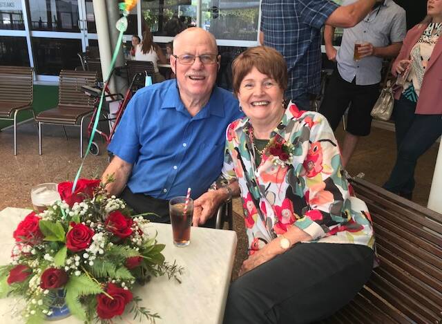TRUE LOVE: Colin and Elaine Muller celebrated their wedding anniversary at Victoria Point Tavern with family and friends. Photo: supplied