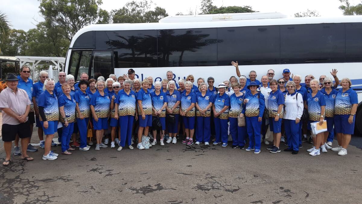 BOWLS FRIENDS: A large contingent of Cleveland Sharks Bowls Club players ventured to Stanthorpe for a few games and an overnight stay. 