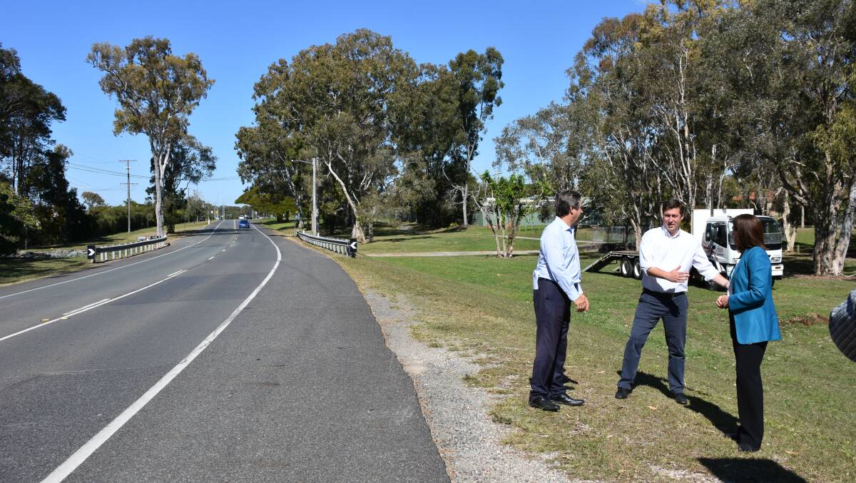 ROAD WORKS: Oodgeroo MP Mark Robinson and Redlands LNP candidate Henry Pike talk to LNP leader Deb Frecklington on Cleveland-Redland Bay Road in Thornlands in August this year.