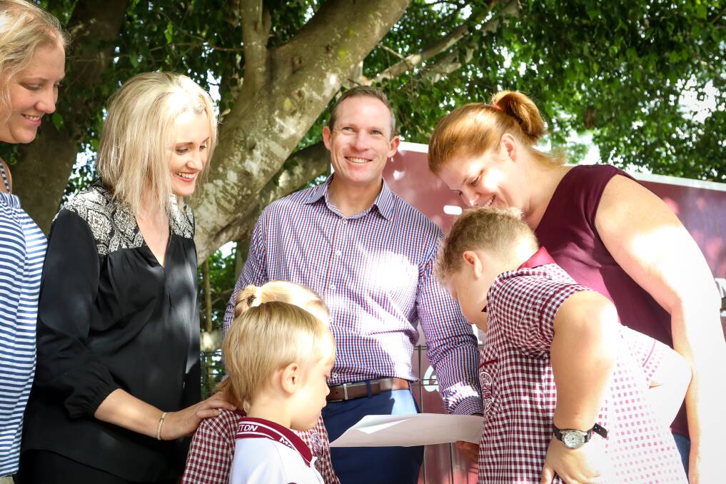 MOUNT COTTON: Springwood MP Mick de Brenni with students and parents from Mount Cotton State School.