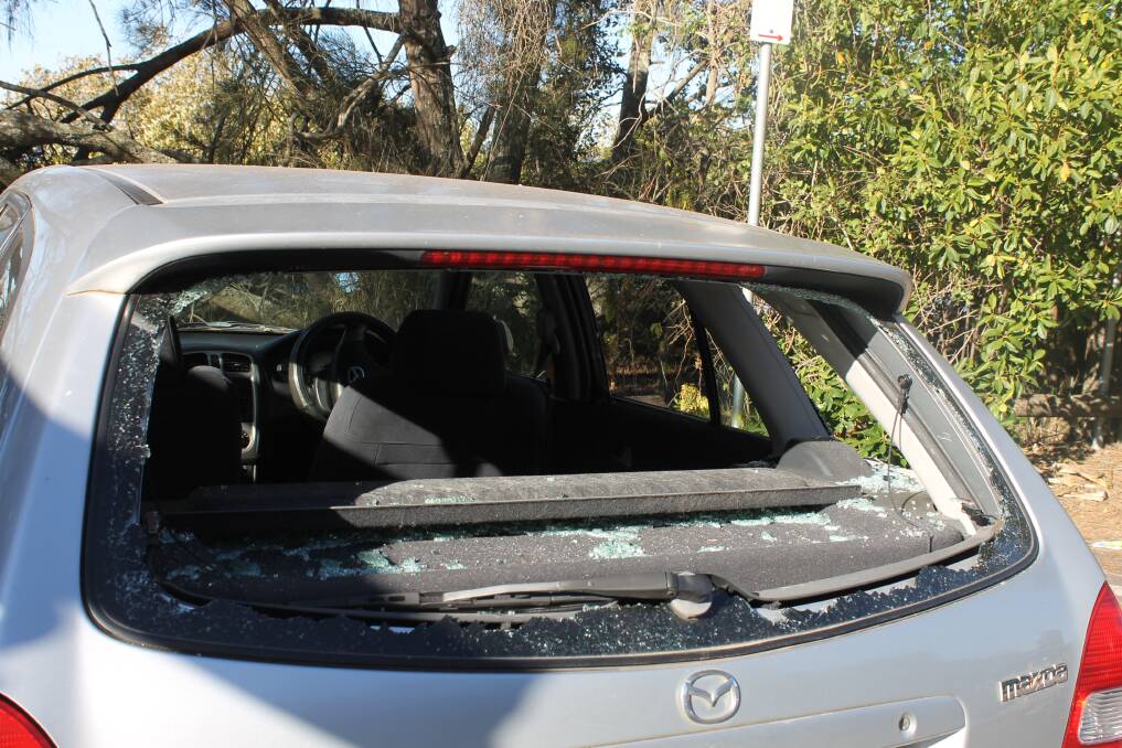 SMASHED: A vehicle found damaged at Weinam Creek car park. Photo: Cheryl Goodenough