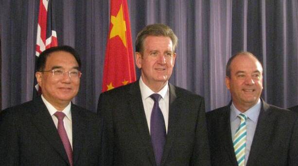 Secretary of the Liaoning province Wang Min, then-premier Barry O'Farrell and then-Wagga MP Daryl Maguire at a ceremony at Parliament House for a Chinese delegation in 2012, which is now the subject of an ICAC inquiry.