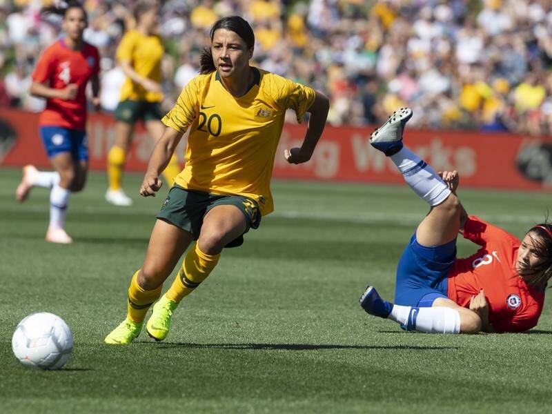 Matildas soccer star Sam Kerr supports a new photo competition to promote female athleticism.