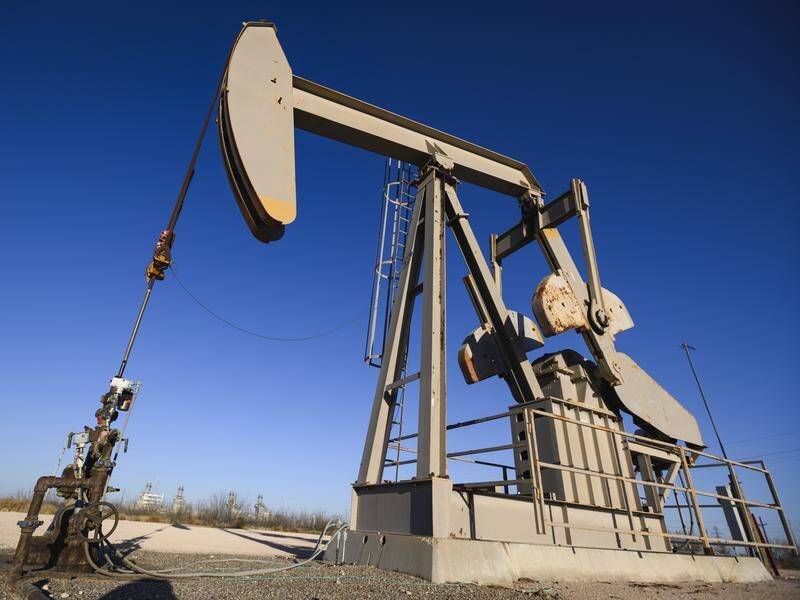 Oil rose, recovering after the previous session saw prices hit their lowest levels since February. (AP PHOTO)