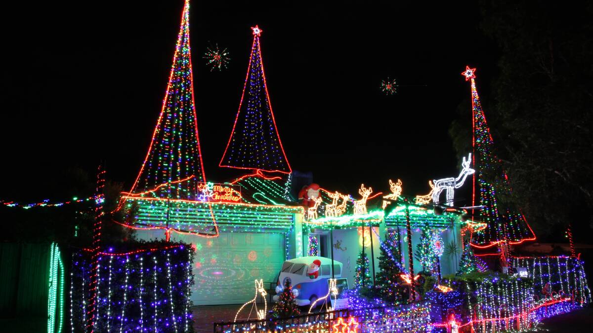 A glittering display of Christmas lights in Sandy Drive, Victoria Point. Photo by Chris McCormack.