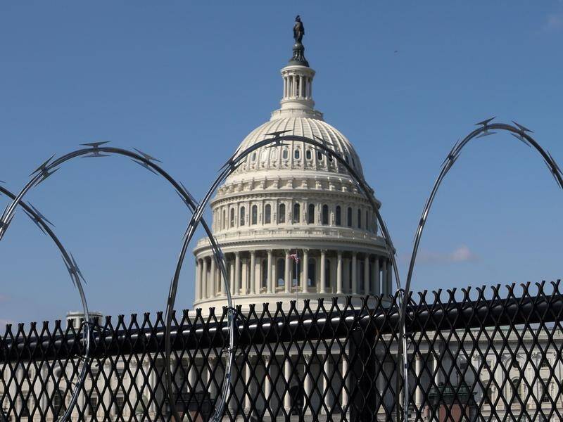 There's no "known, credible threat" that warrants keeping the Capitol fence in place.