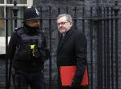 UK MP David Mundell says he has stood down as the UK's trade envoy to New Zealand.