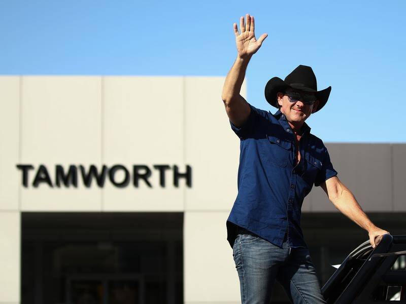 Lee Kernaghan has been nominated for 10 awards at the annual Tamworth Country Music Festival.