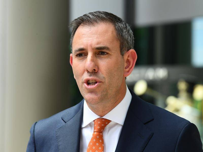 Treasurer Jim Chalmers asked the states to recognise the federal budget was also under pressure. (Jono Searle/AAP PHOTOS)