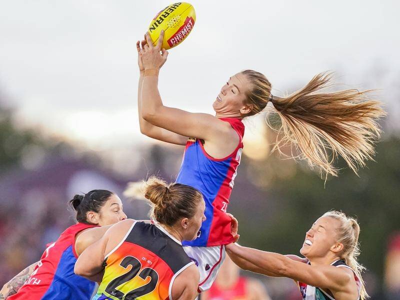 Eden Zanker's marking prowess counted for little as Melbourne were upset by St Kilda in the AFLW.