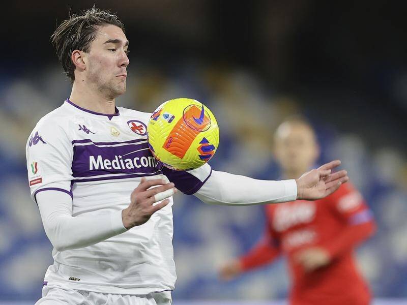Goal-shy Juventus are close to signing striker Dusan Vlahovic from Fiorentina.