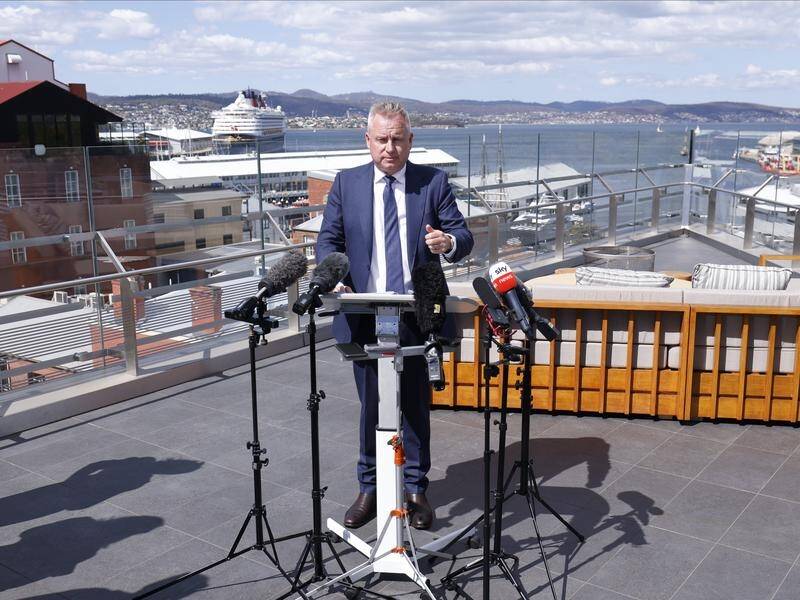 Jeremy Rockliff vowed a reinstated Liberal government would cap spending on a new AFL stadium. (Rob Blakers/AAP PHOTOS)
