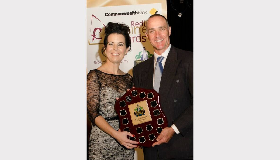 Hall of Excellence winner: Oz Bin Cleaning : 2012 Commonwealth Bank Redland Business Awards. 