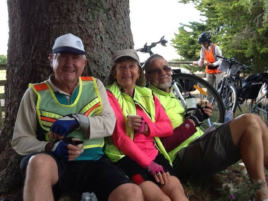 Lunch time on the road near Waipawa. Today was a 63 km leg between Waipawa and Hastings.  From left .. David Sallows, Pat Simmonds, Trevor Simmonds